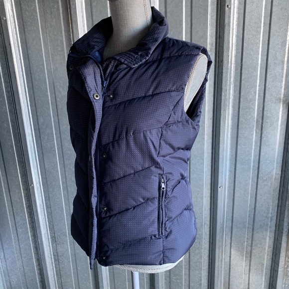 GAP Jackets & Blazers - Gap Vest Sz S